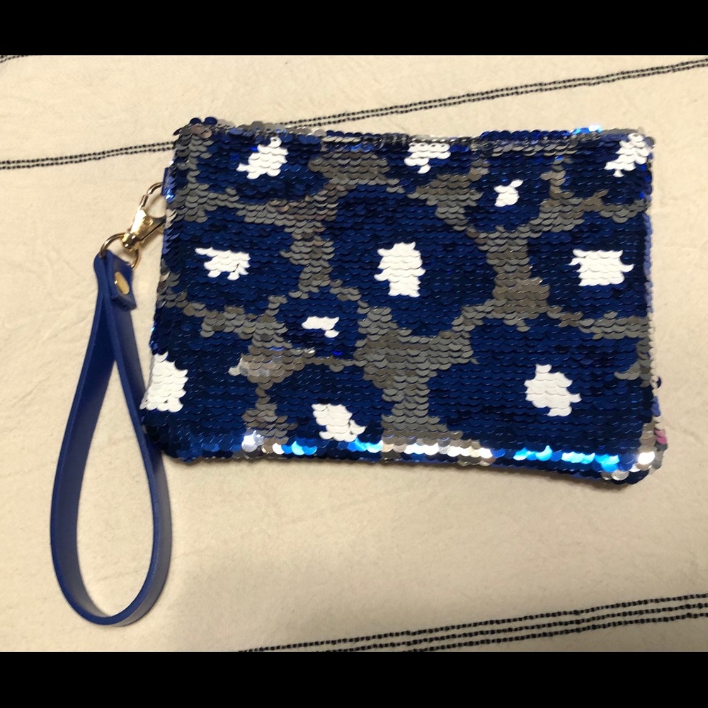 Kentucky wildcats wristlet